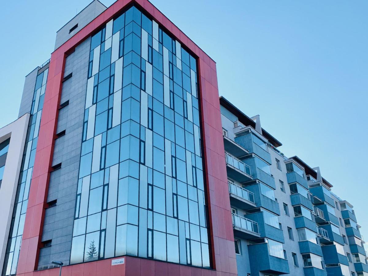 Cozy Apartment - Citycentre - Freeparking - Selfcheck-In Liptovský Mikuláš エクステリア 写真