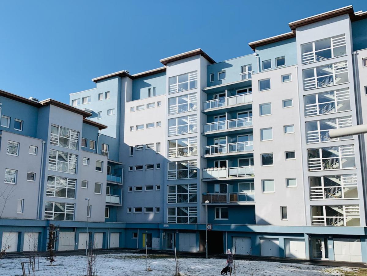 Cozy Apartment - Citycentre - Freeparking - Selfcheck-In Liptovský Mikuláš エクステリア 写真